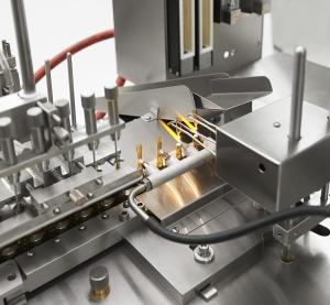 Common interchangeable piece parts for fps/f400